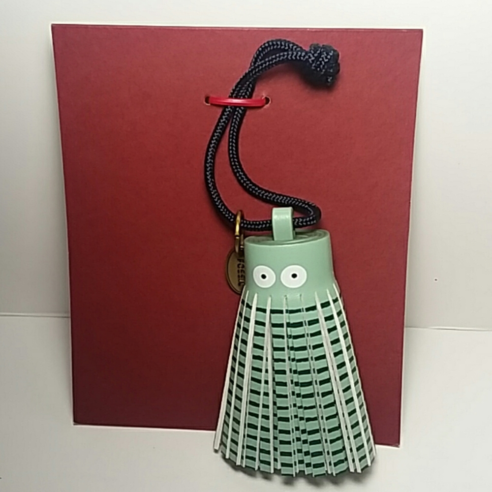 NIB FOSSIL MISTY JADE TASSEL/ORNAMENT - Picture 2 of 4